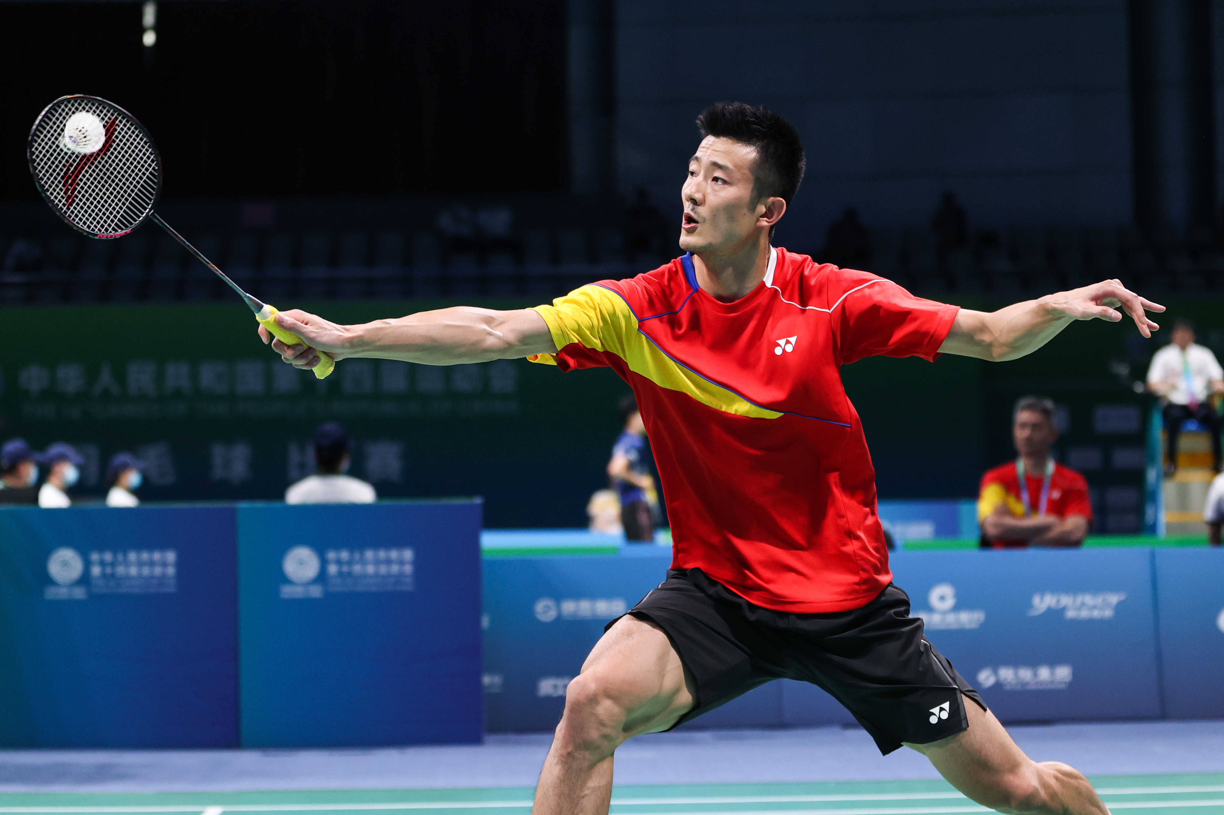 开云APP-包含韩国羽毛球队翻盘英格兰羽毛球队，谌龙爆发神勇的词条