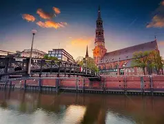 包含德国乒乓球队轻取英国乒乓球队，波尔完成帽子戏法的词条