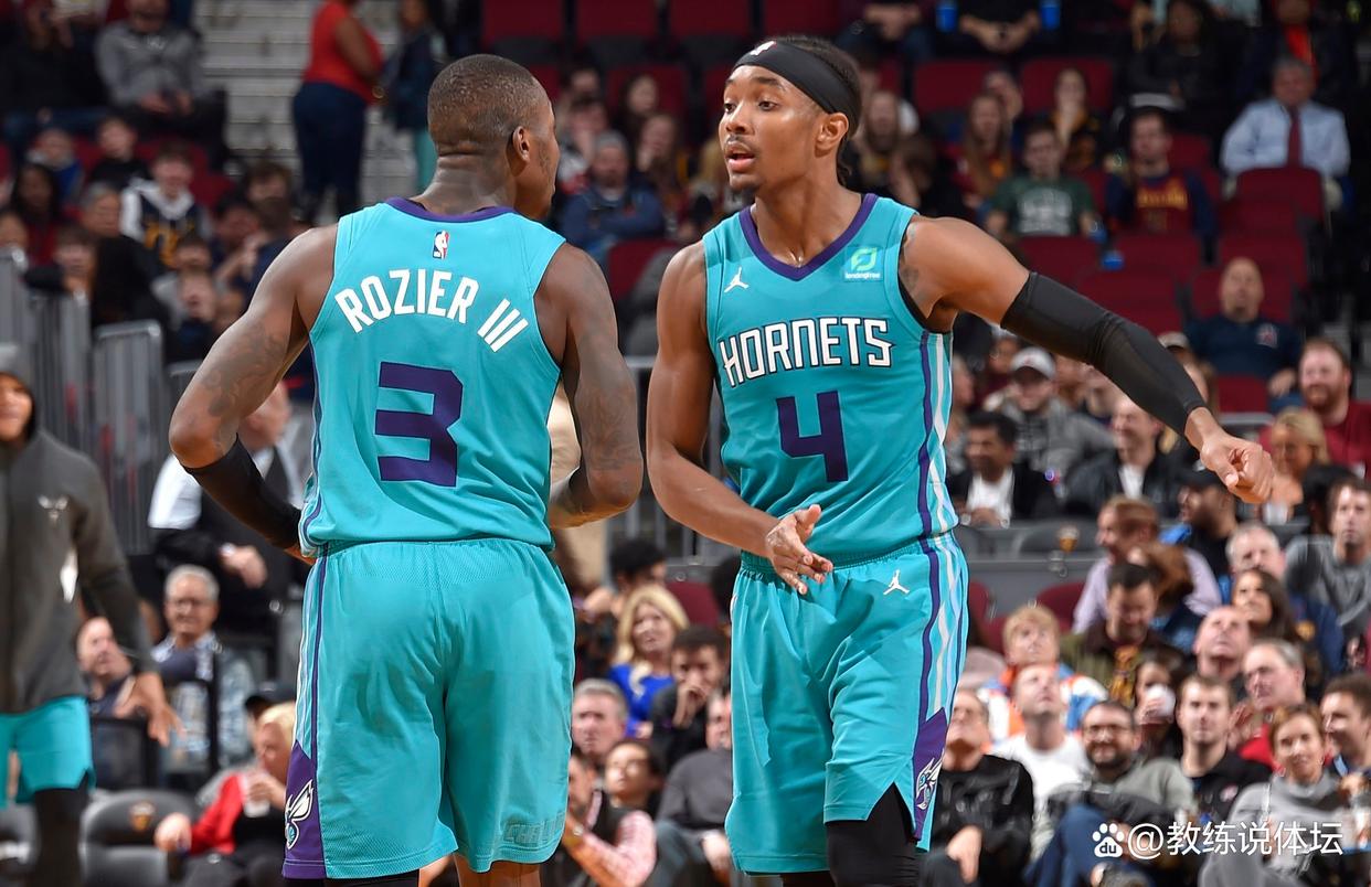 开云下载-包含黄蜂强势猛龙，西蒙斯关键制胜的词条