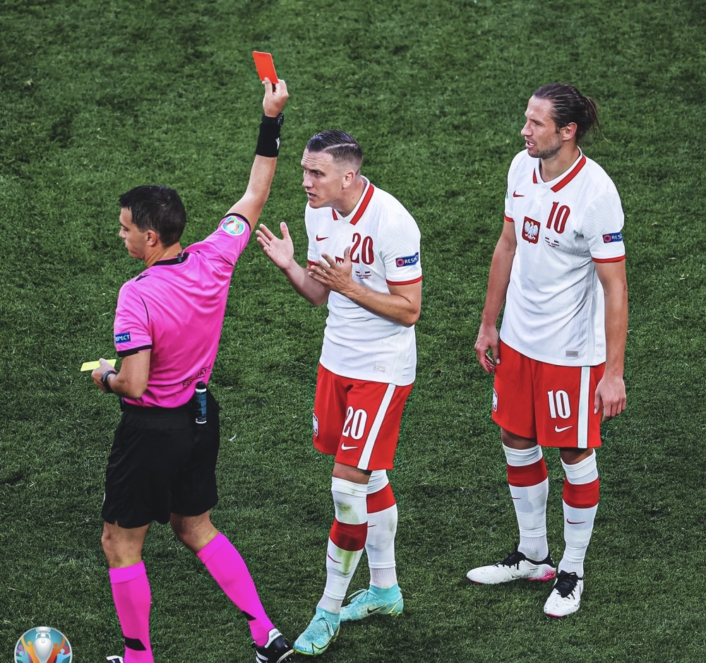 法国乒乓球队爆冷波兰乒乓球队，张继科三分雨点燃全场