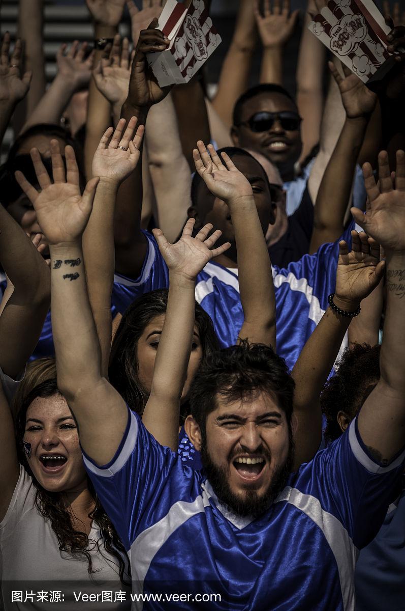 开云体育app-关于西方球队掀起热潮，球迷疯狂欢呼的信息