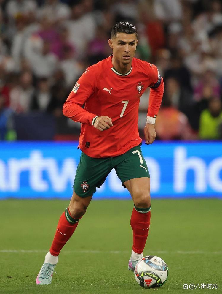 欧国联半决赛的胜者将身披桂冠的简单介绍