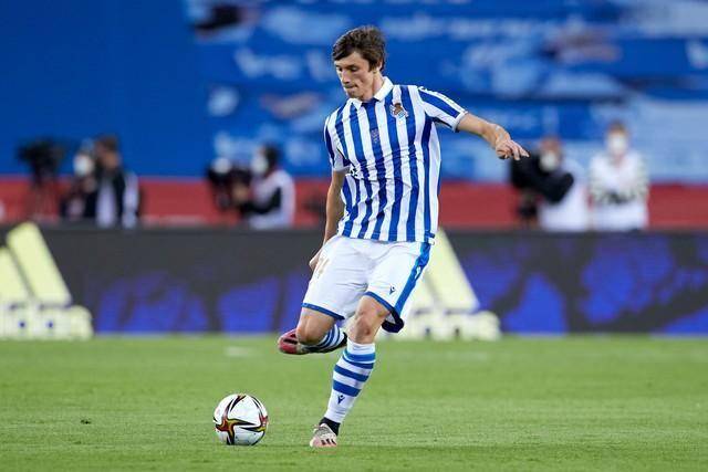 帕尔马斯门将因伤缺阵，备战工作有所调整