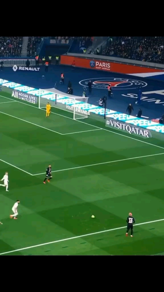 比赛中亮点频出，精彩绝伦，赛场不乏看点的简单介绍