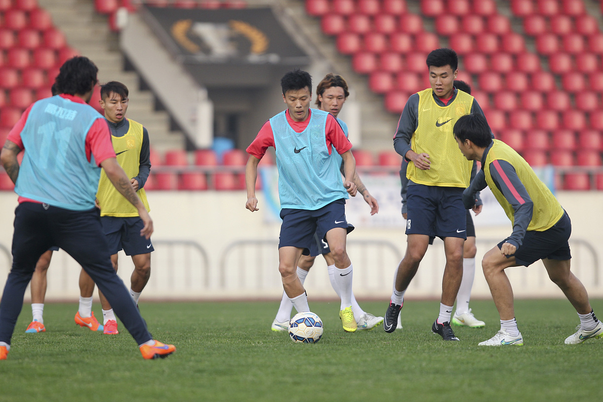 亚洲球员在全球范围内赢得赞誉的简单介绍