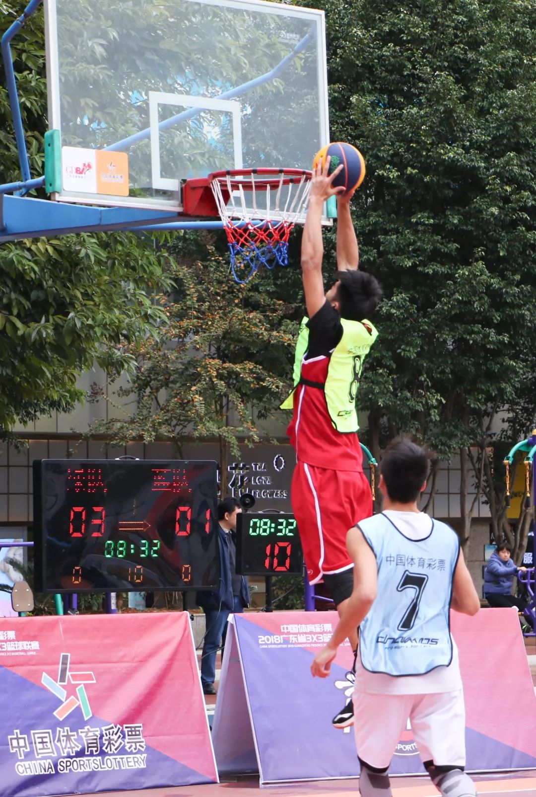 包含意大利篮球超级联赛热度持续，精彩不断的词条